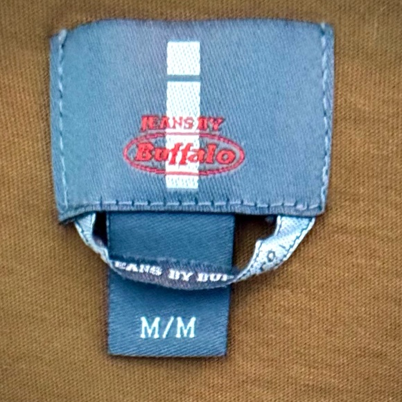 Brown Dreamcatcher Graphic Tee - Picture 16 of 16